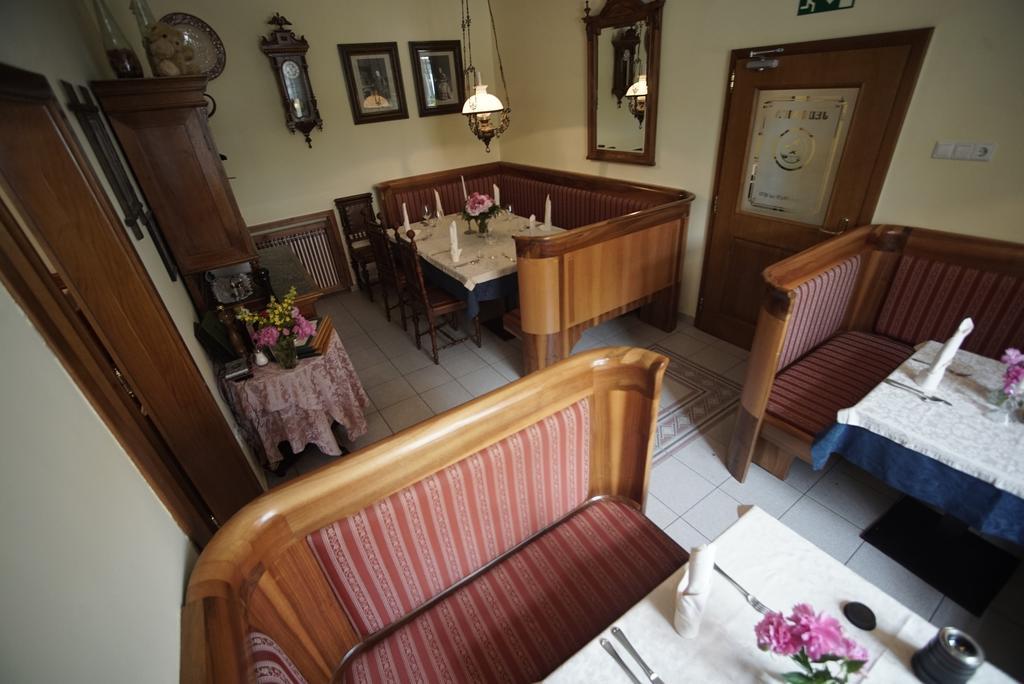 Siker B&B Hotel Pernica Buitenkant foto